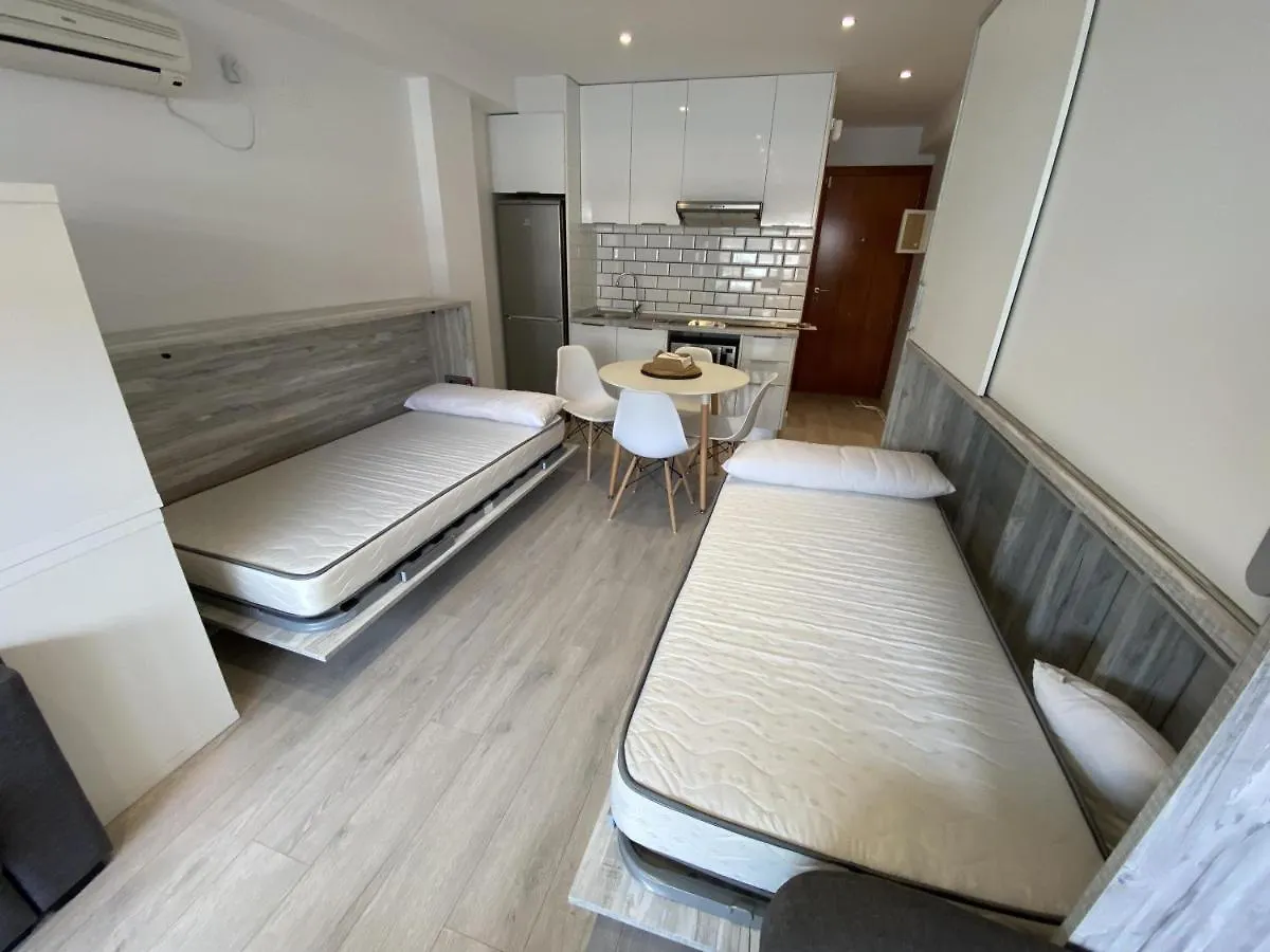 Apartamento For A Stay Internacional Cambrils